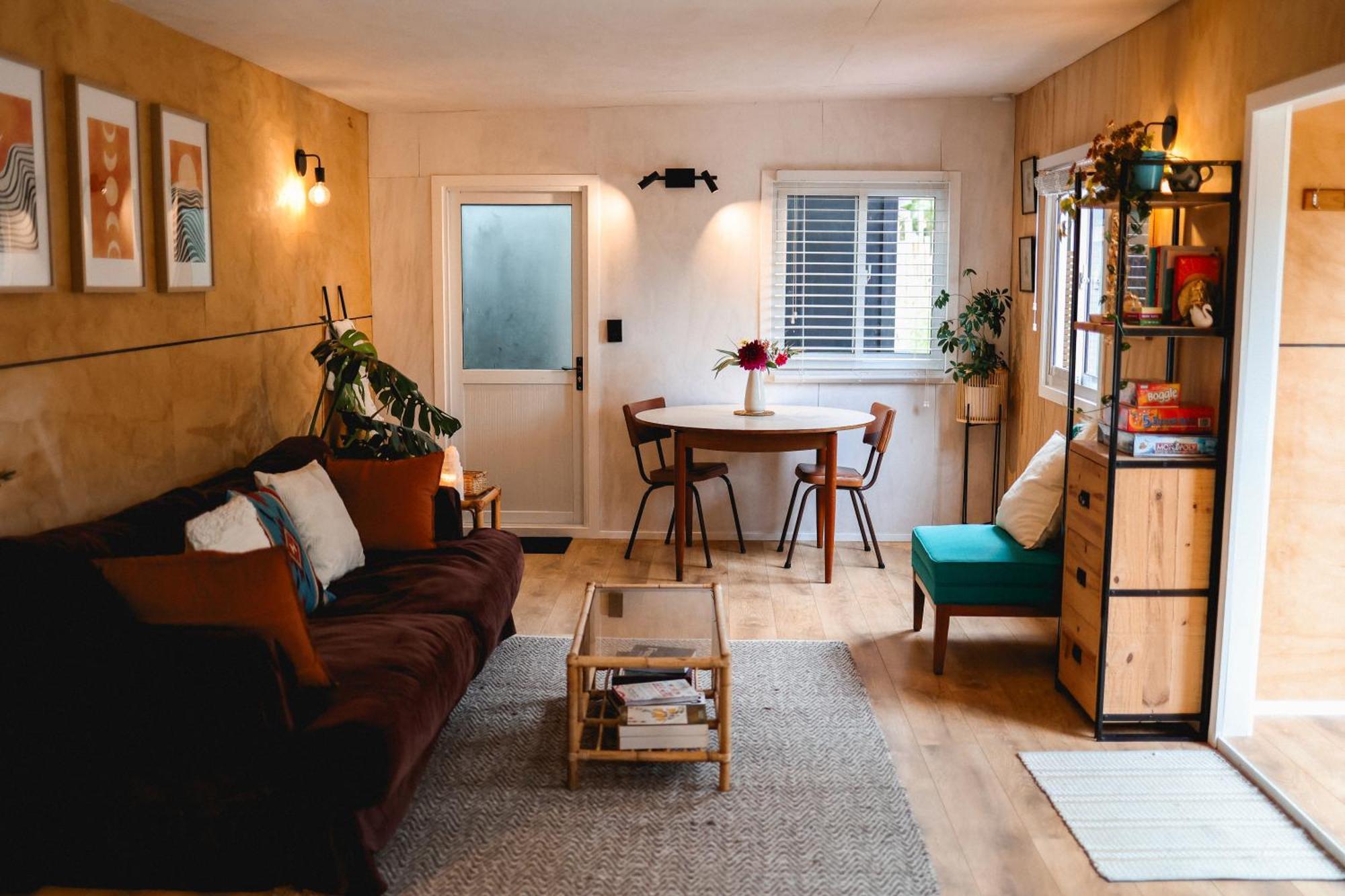 Kaitake Kabana - Unique, Off-Grid, Studio Retreat Oakura Extérieur photo
